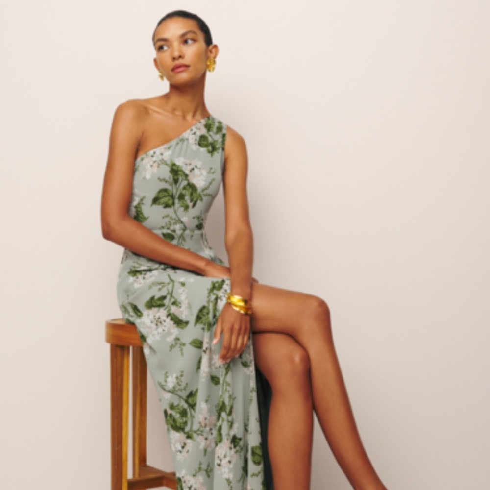Reformation Evelyn tea garden dress - Picture 2 of 5